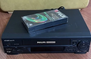 Philips Magnavox VCR 4 Head Hi Fi Stereo VHS Model VRA641 - No Remote - Works! - Picture 1 of 11