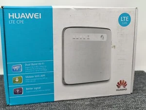 Huawei E5186S-22a router LTE bianco - Foto 1 di 3