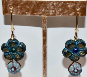 VINTAGE ELEMENTS HANDCRAFTED pierced  EARRINGS *gilded czech glass * blue* - Picture 1 of 3