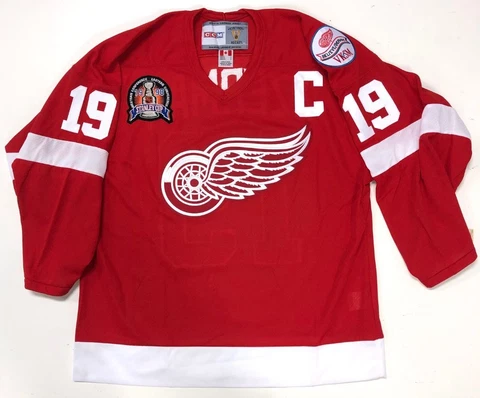 STEVE YZERMAN DETROIT RED WINGS CCM 1998 STANLEY CUP JERSEY NEW W/TAGS VKSM Cover