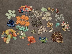 2 lbs. Einzigartige Bastelperlen/Paneele zur Schmuckherstellung Materialmix - Bild 1 von 24