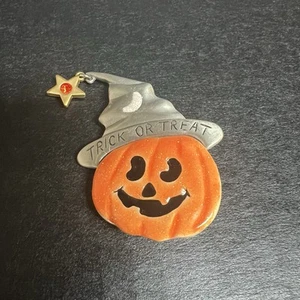 Vintage AJMC Pumpkin Witch Hat Star Brooch Pin Halloween Pewter - Picture 1 of 6