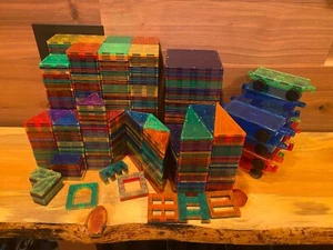 800+ Mixed Set Magna/Picasso/Magformers Magnetic Build Tiles - Picture 1 of 5
