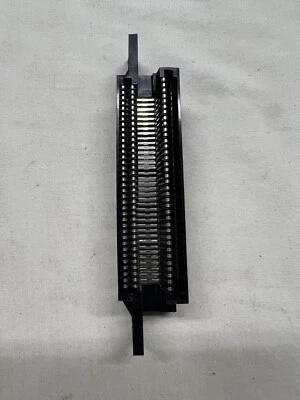 Original OEM Nintendo NES 72 Pin Connector Replacement Part - Image 1 of 4