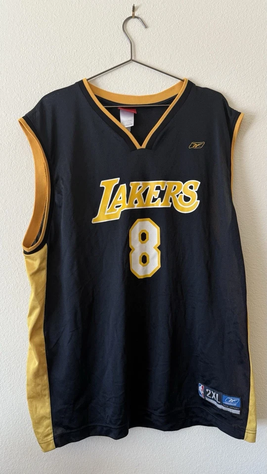 Camiseta deportiva de baloncesto negra de los Angeles Lakers Kobe Bryant #8 de la NBA Reebok para hombre 2XL Foto 1 de 1