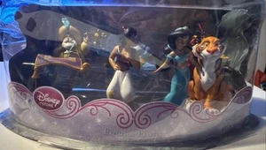 Disney ALADDIN Figurine Playset Disney Store 7 Pezzi, Nuovo - Foto 1 di 11