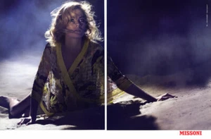 2007 Missoni Camilla Akrans Carolyn Murphy moda 3 páginas anuncio de revista - Imagen 1 de 2