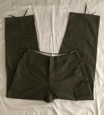 Nike SB Cargo Pants Men’s Size 36 Ripstop Loose Fit Straight Leg - Image 1 of 4