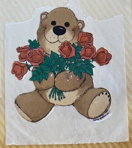 Vintage 1980’s Suzy’s Zoo bear w flowers sticker - Picture 1 of 1