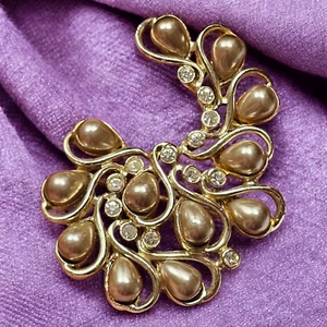 Broche Sarah Coventry ramo de miel 6799 tono dorado imitación perla estrás - Imagen 1 de 6