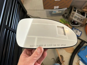 BUICK ENCLAVE HEATED MIRROR GLASS RH RIGHT HAND PASSENGER SIDE 2008-2017 - Picture 1 of 3