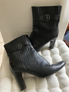 Stiefeletten Schwarz Leder Jette Joop Reißverschluss Absatzhöhe 8cm Gummieinsatz - Bild 1 von 2