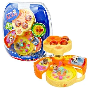 Year 2006 Littlest Pet Shop LPS Teeniest Tiniest ON THE GO DOG PARK with 3 Dogs - Picture 1 of 1