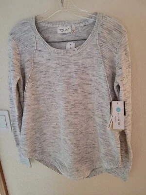 Suéter Gris Estilo RD Mickinley Detalle Acanalado Talla: M Para Mujer Nuevo Foto 1 de 4