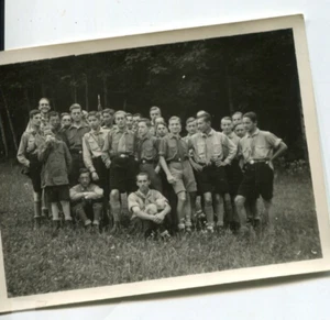 altes Foto Jungen Gruppe im Wald 1920er, 1930er, 10x7cm - Picture 1 of 1