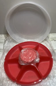 Tupperware Serviercenter Set - Deckel ist klar (Frost), Boden ist rot, neu - Bild 1 von 7