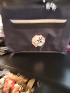 New York Yankees MLB NY Baseball Cooper Lunch Bag Poot Sports Crate Cold Hot NYY - Picture 1 of 6