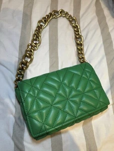 Zara Green Quilted Bag - Picture 1 of 4