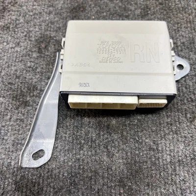 Módulo de control MPX pasajero delantero derecho Lexus GS350 2013-2015 89222-30140 OEM Foto 1 de 4