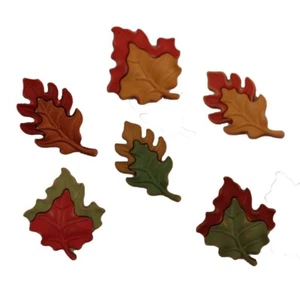 Tumbling Leaves FA102- Buttons Galore - Craft Sewing Scrap - Autumn Leaf Buttons - Picture 1 of 2