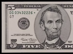 $5 2003 GEM CU Star Federal Reserve Note DG03432226* five dollar, LOW 320K Run 2 - Picture 1 of 3