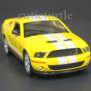 Kinsmart 2007 Ford Shelby Mustang GT 500 SVT 1:38 Yellow with White Stripes - Picture 1 of 3