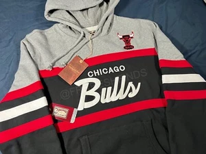 Authentic Mitchell & Ness Chicago Bulls Embroidered HWC Retro Hoodie - Picture 1 of 11