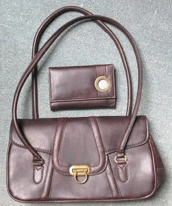 Ladies' handbag - brown with metal clasp - Picture 1 of 2