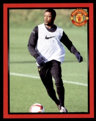 Panini Manchester United 2008 - Patrice Evra in training No. 28 - Image 1 of 2