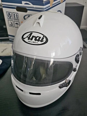 Casco de carreras de coches Arai GP-6S talla XL Foto 1 de 4