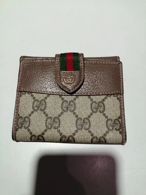 GUCCI Authentic bifold wallet multicolor Luxury brand High Quality Pre-owned  - Image 1 of 4