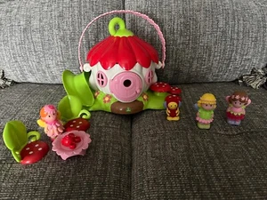 ELC Happyland Fairy Tale Fairy House Toadstool Playset - Picture 1 of 6