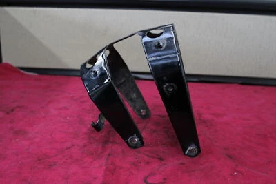 Suzuki Marauder 800 VZ800 1998 soporte de montaje de guardabarros de rueda delantera  Foto 1 de 4