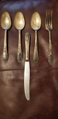 5 шт. wm rogers посеребренные столовые приборы винтажный бордовый виноград шампанского - Изображение 1 из 4