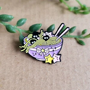 Soot Sprite noodles spirited away Enamel Pin badge - Studio ghibli metal pin - Picture 1 of 1