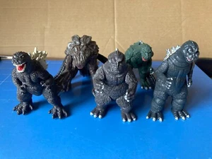 Bandai,Hyper Godzilla Series,5 Figures Set (Godzilla '62,'64,2002,Jr & Orga) - Picture 1 of 9