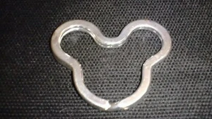 Disney Parks Fanartikel Mickey Mouse Symbol Schlüsselanhänger 1 1,2 x 1/14 Zoll süß! - Bild 1 von 1