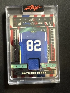 2025 Leaf Glory Of The Game Football Game Used Jersey GU-44 Raymond Berry 3/5 - Picture 1 of 2