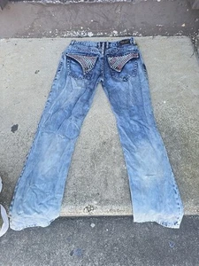 Jeans Robin’s Jean Uomo Taglia 34 Blu Denim Jeans – Rosso e Argento Borchie Tasche Posteriori - Foto 1 di 9