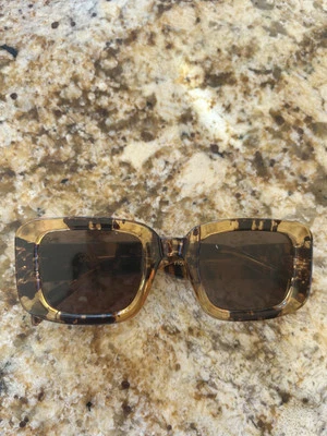 Очки солнцезащитные Anthropologie Reality новые! - Изображение 1 из 3