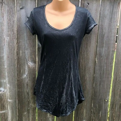 Camiseta para mujer Velvet Supply Co. talla S negra teñida arrugada cuello alto bajo redondo Foto 1 de 4