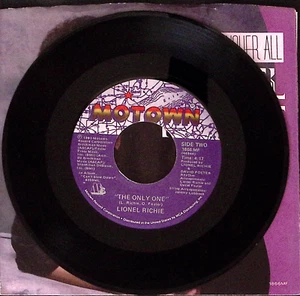LIONEL RICHIE LOVE WILL CONQUER ALL/THE ONLY ONE MOTOWN RECORD VINYL 45 VG 41-18 - Picture 1 of 4
