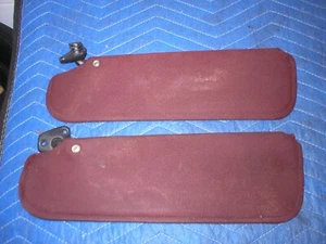 1982 92 CAMARO FIREBIRD MAROON BURGANDY SUN VISORS HARDTOP STYLE GM NON T-TOP - Picture 1 of 4