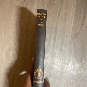 Arthur C. Clarke ISLANDS IN THE SKY 1952 John C. Winston, PA First Edition HC - Picture 1 of 5