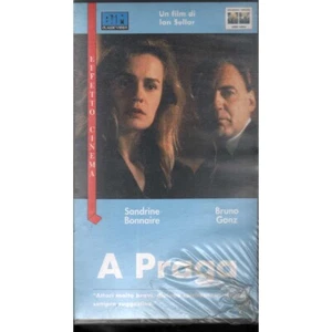A Praga VHS Ian Sellar Univideo - CC97812 Sigillato - Picture 1 of 2