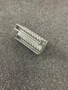 120-M-261/20 - WECO - 20 PIN HEADER - Picture 1 of 2