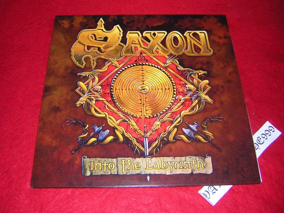 Saxon - Into The Labyrinth, SPV 91711, 2 Vinyl LP Set 2009 - Bild 1 von 4