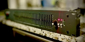 DOD 831 Series II 30 Band Vintage EQ Analog Graphic Equalizer Processor Tested - Picture 1 of 5