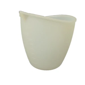 The Pampered Chef Large Silicone Measuring Cup Prep Bowl 3 Cups / 700 mL #12D - Picture 1 of 8