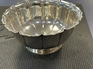 Spaulding & Co. Sterling Silver Footed Bowl Dublin Pattern 1720 reproduction - Picture 1 of 4